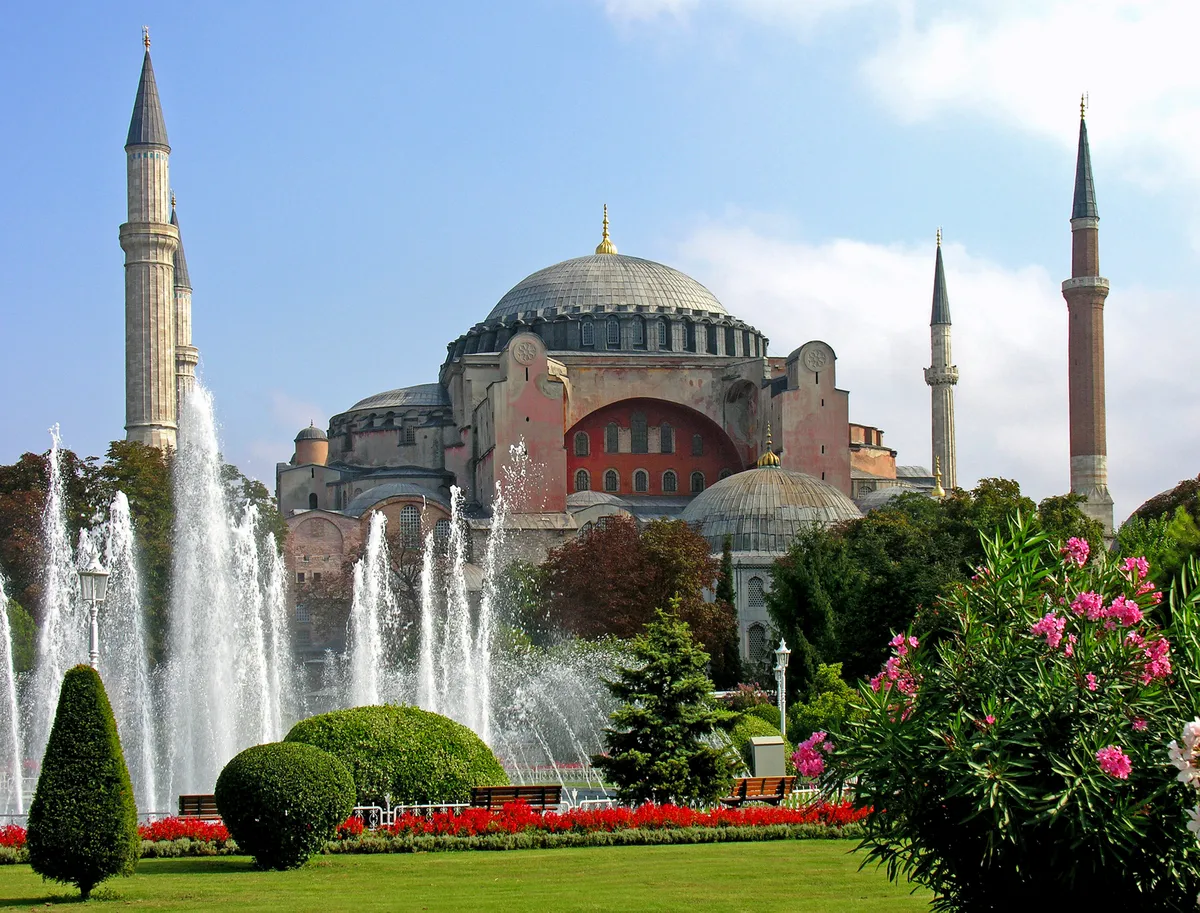 Istanbul Half-Day Fener-Balat Walking Tour in Turkiye with Greek Orthodox Patriarchate and Bulgarian Church Entry