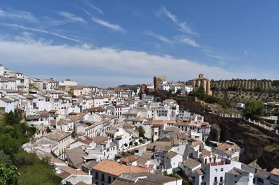 Ronda and Setenil de las Bodegas Day Trip from Malaga