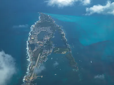 Isla Mujeres Snorkeling Tour at the Underwater Museum and El Farito Reef