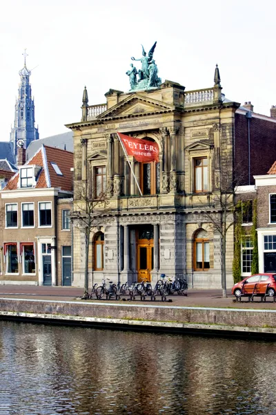 Haarlem 50-Minute Boat Cruise Teylers Museum, Molen de Adriaan, Jopenkerk & Frans Hals Museum