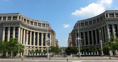 Washington DC Highlights Tour with Top Landmarks and Memorials