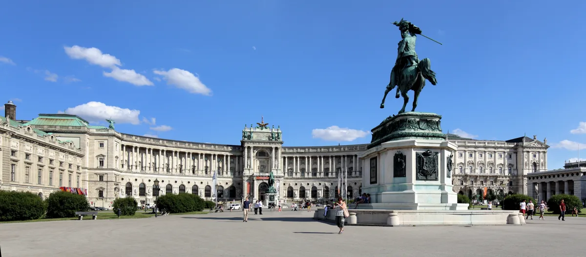 Vienna 3-Hour Bicycle Tour with Guide
