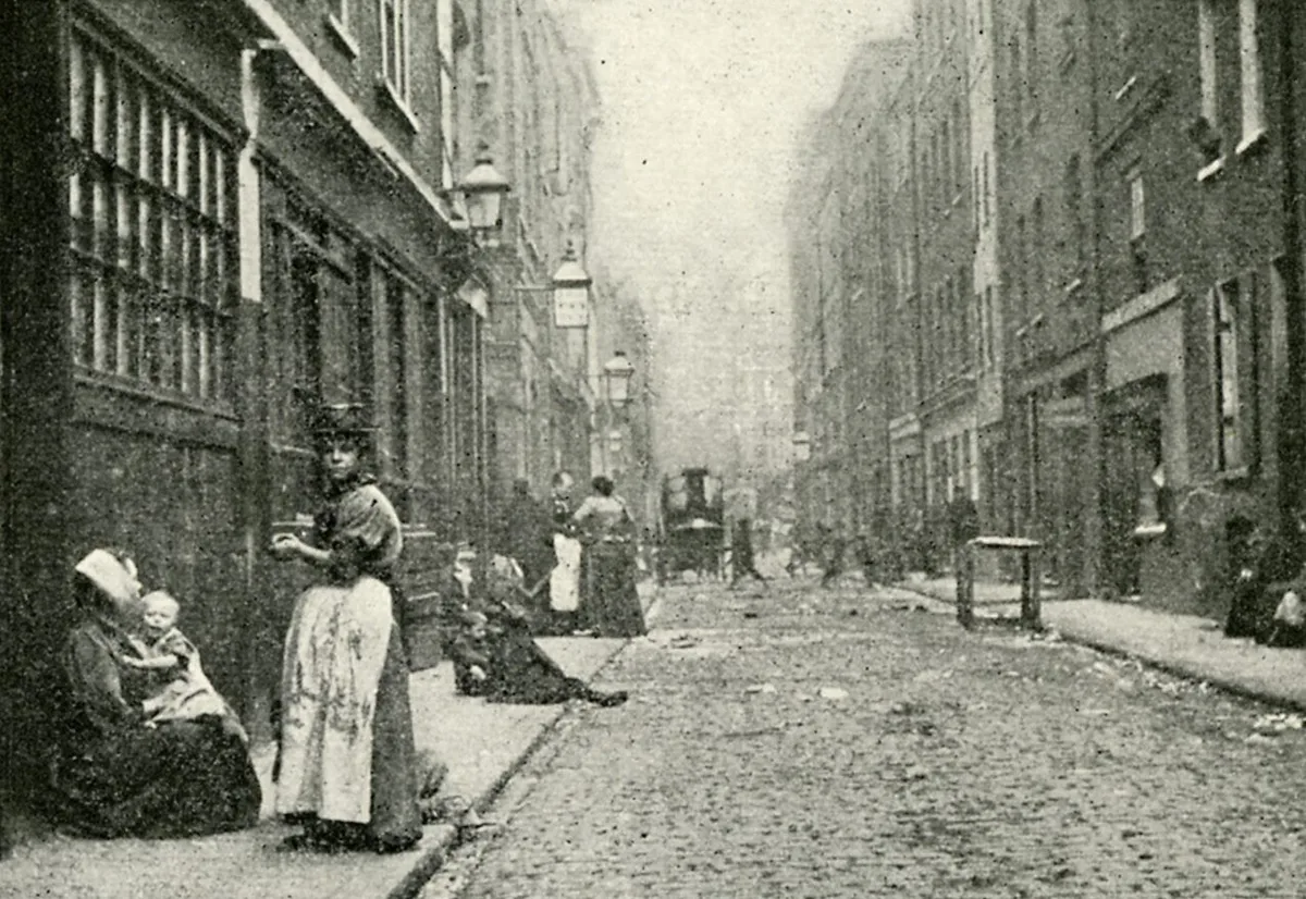 Gangster Walking Tour of London’s East End Led by Actor Vas Blackwood