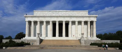 Celebrate 250th: Washington Monument Ticket and National Mall Small-Group Walking Tour in Washington DC