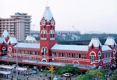 Mylapore Walking Tour in Chennai: Gods, Kapaaleswar Temple, Ramakrishna, Vasupujya Swami Temple & Santhome Basilica