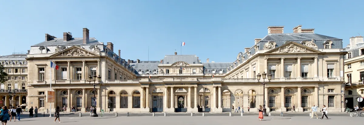 Paris Fashion History Private Guided Walking Tour of Rue Saint-Honoré and Place Vendôme