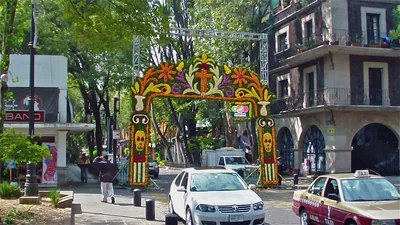 Frida Kahlo Walk in Coyoacán with Museum Tickets, Markets and Churros
