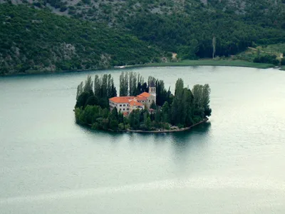 Krka Waterfalls tour with Boat Ride and Swimming in Skradin from Split