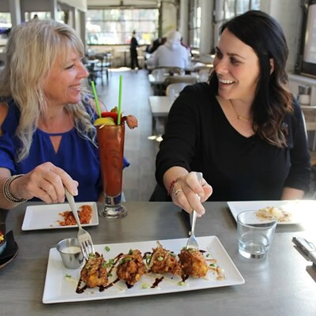 Charleston French Quarter or Brunch Food Tour with 7+ Tastings