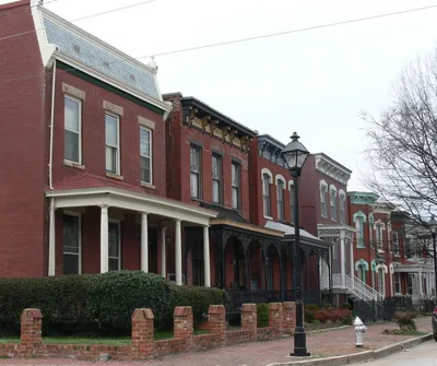 Richmond Downtown Walking Tour with Jackson Ward, John Marshall House & Virginia Capitol Building