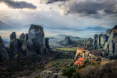 Meteora Sunset Small-Group Tour with Saint Stephen Monastery and Hermit Caves