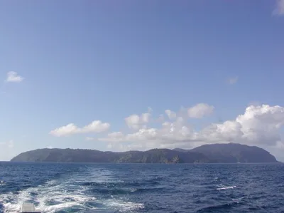 Tortuga Island Tour on Costa Cat from Los Sueños Marina