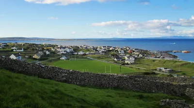 Aran Islands Bike Tour on Inisheer with Tea and Scones - Day Trip from Doolin