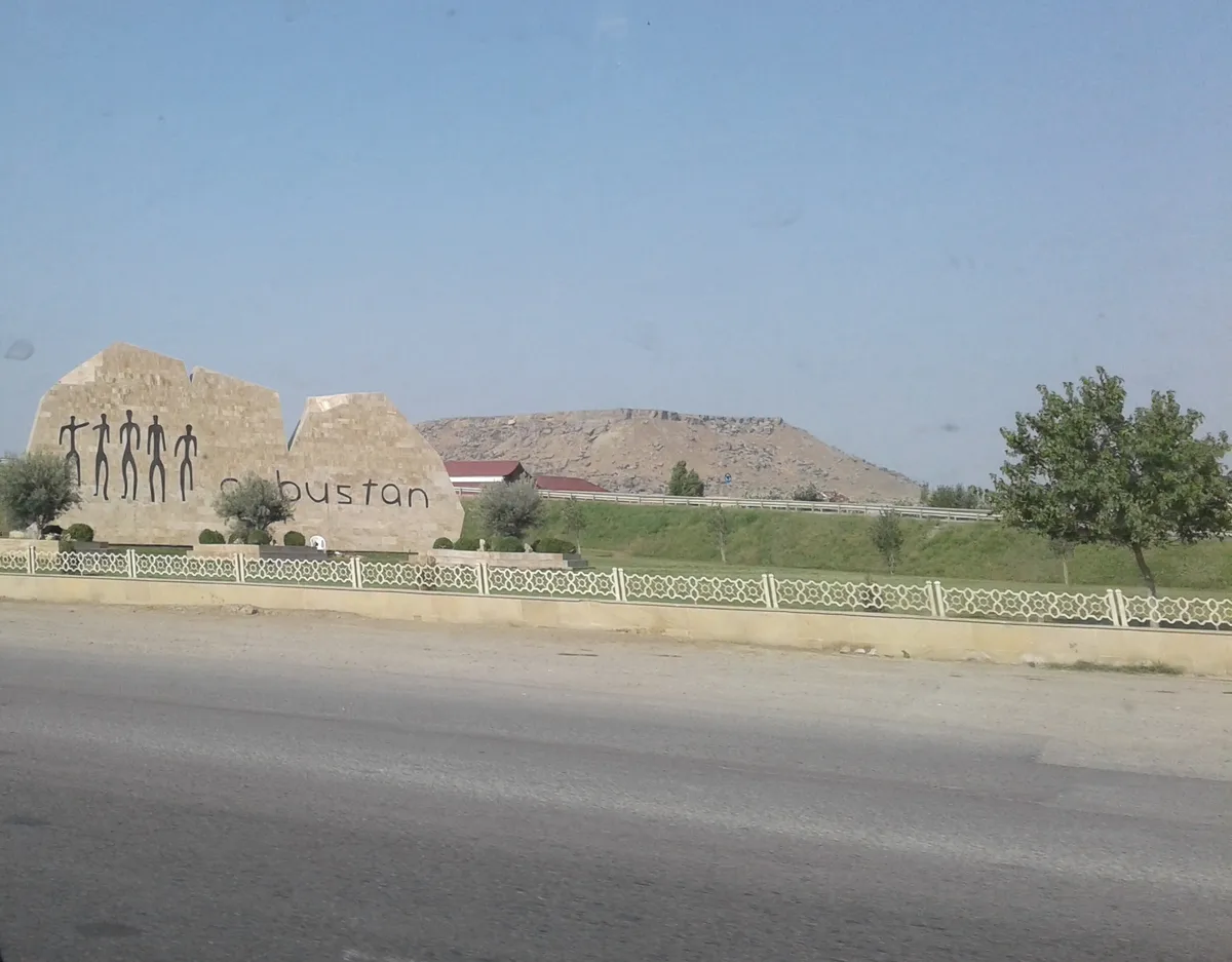 Qobustan, Absheron Mud Volcanoes, Ateshgah Fire Temple, Yanardag and Heydar Aliyev Center Day Tour