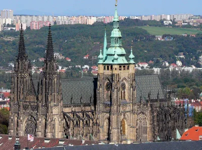 Prague Mini-Breweries Beer Tour with Czech Appetizers