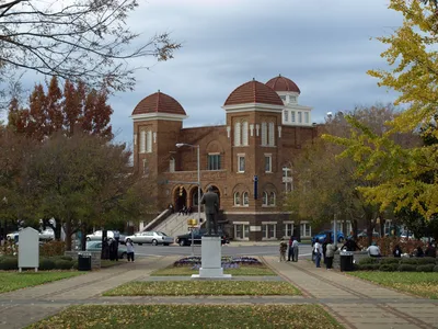 Birmingham Civil Rights Tour Riding and Walking