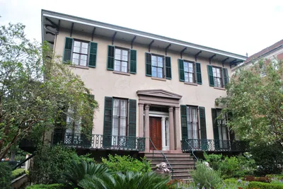 Savannah Ghosts & Gravestones Trolley Tour with Andrew Low House Visit