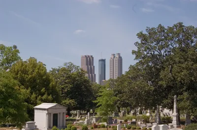 Atlanta Guided Bike Tour Including Snacks