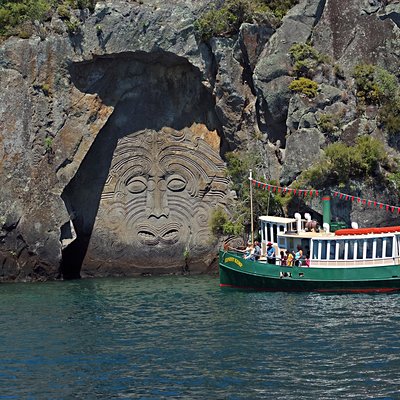 ERNEST KEMP SCENIC CRUISES