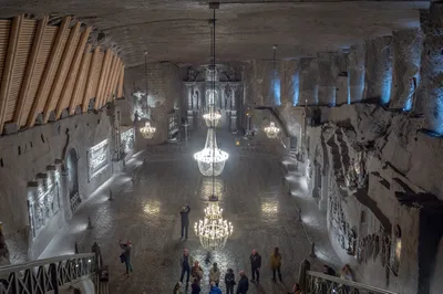 Wieliczka Salt Mine Guided Tour with Ticket and Transfer from Krakow