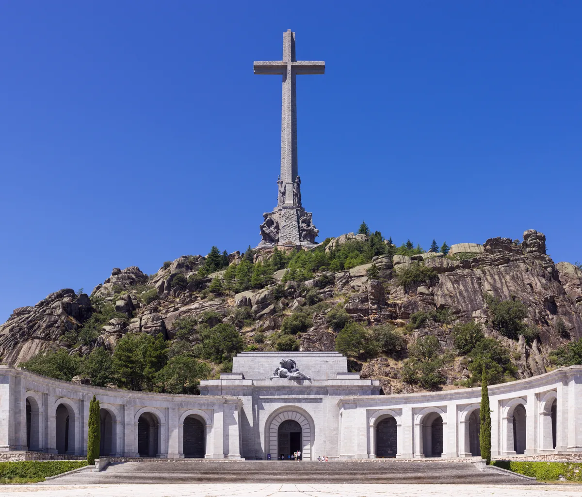 Escorial Monastery and Valley of the Fallen 5-Hour Tour from Madrid