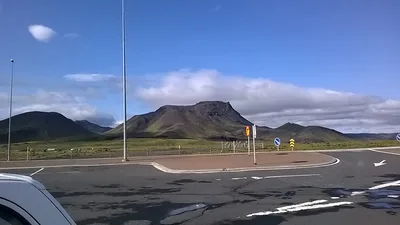 Golden Circle, Bruarfoss Waterfall & Kerid Crater Minibus Day Trip from Reykjavik