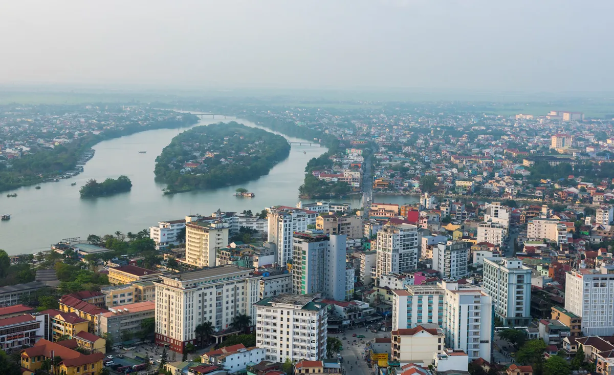 Hue Imperial City Walking Tour: Citadel, Forbidden Purple City & Kien Trung Palace