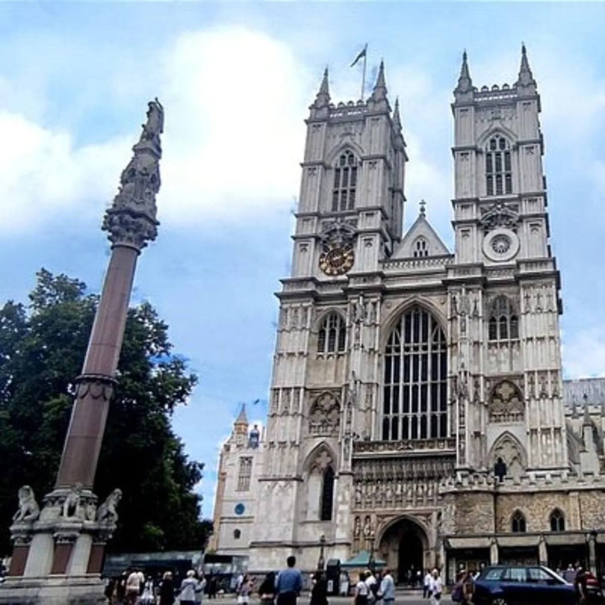 Westminster Abbey Tour for Kids with Sightseeing Walk in Westminster London