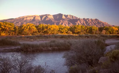 Albuquerque Hot Air Balloon Flight at Sunrise with Champagne Toast and Snacks