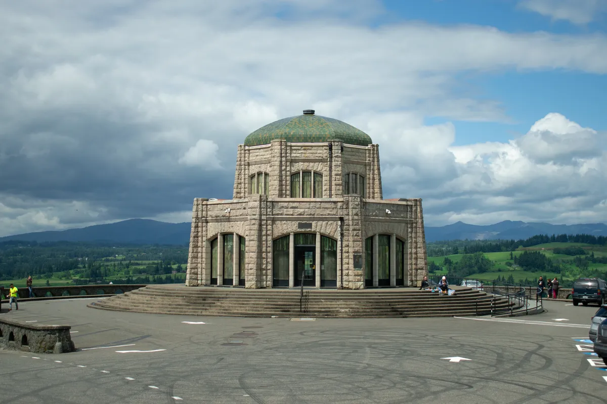 Columbia Gorge Waterfalls and Mt. Hood Full-Day Tour from Portland
