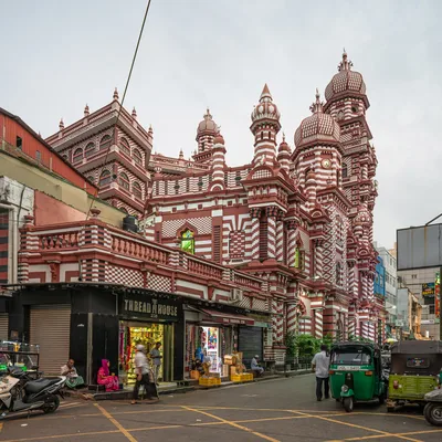 Very Cheap Colombo 4-Hour Tuk-Tuk City Tour with All-Inclusive Entry Fees