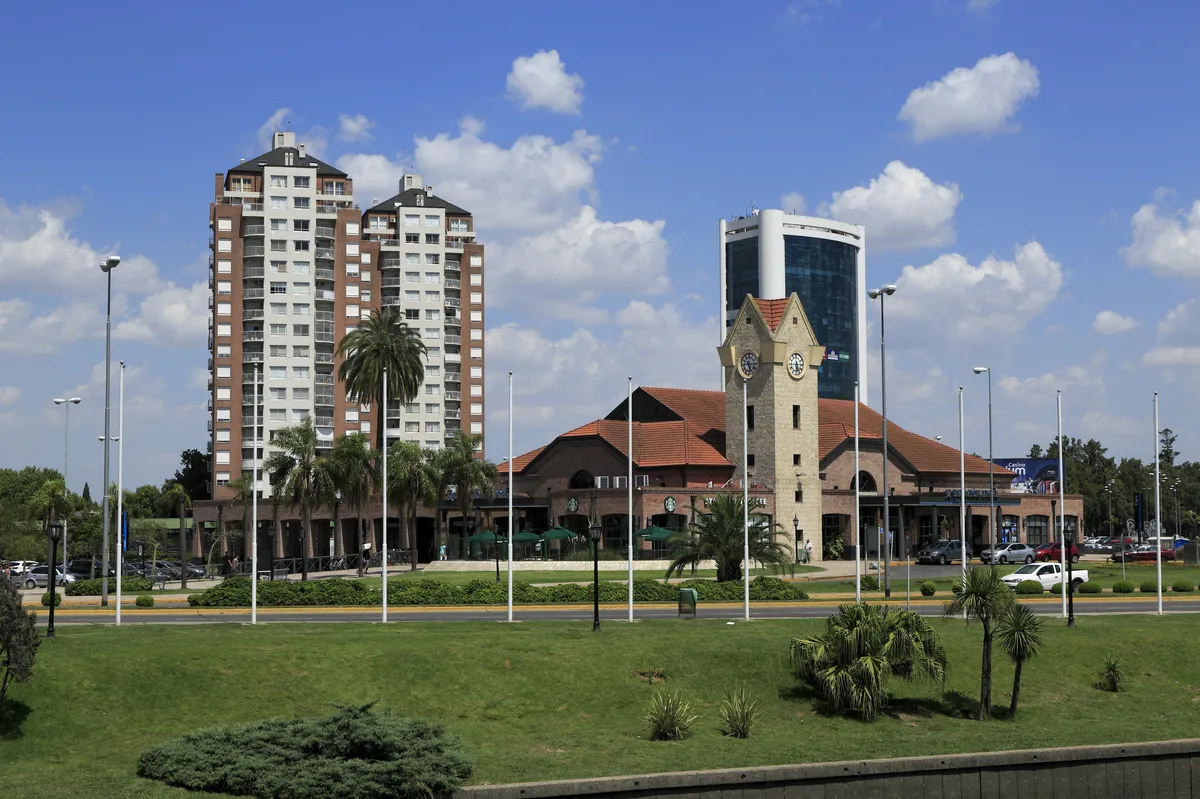 Tigre Delta Small-Group Tour from Buenos Aires with Boat Cruise and Snacks