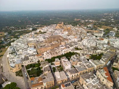 Ostuni, Locorotondo, Alberobello and Polignano a Mare Day Trip Departing from Lecce
