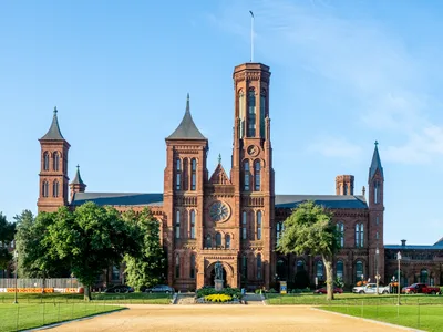 Washington DC Capital Sites 2-Hour Guided Bike Tour