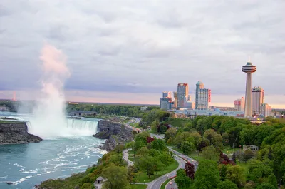 Niagara Falls Canada Open-Top Wet Jet Boat Tour