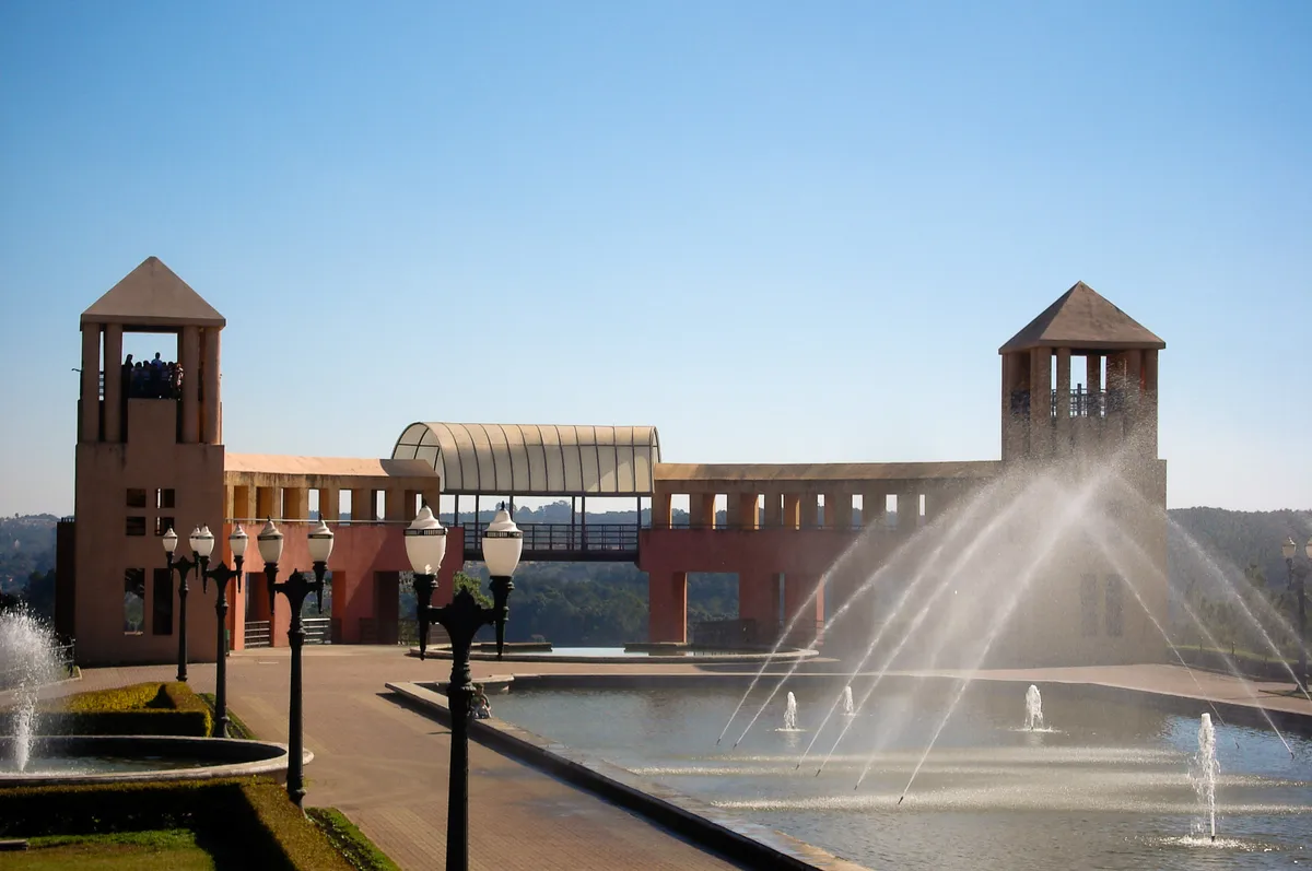 Bar-Hopping and Food Walking Tour in Curitiba