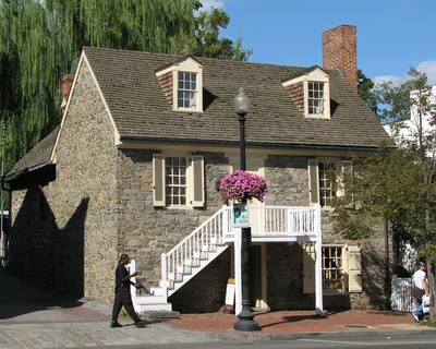 Washington DC Gastronomic Georgetown 3.5-Hour Walking Food Tour with Tastings