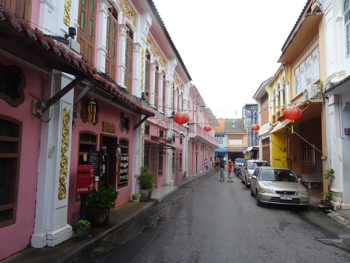 Phuket Private Customized Tour with Driver for 4, 6, or 8 Hours