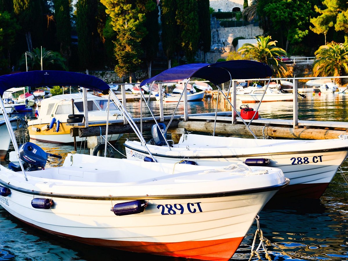 Rent a boat Cavtat Cavtat sailing by Mario Milicic