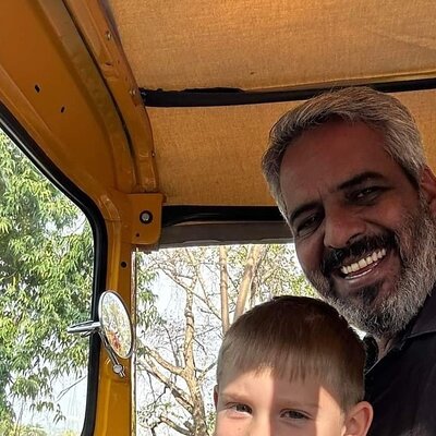 Taxi Hire in Udaipur
