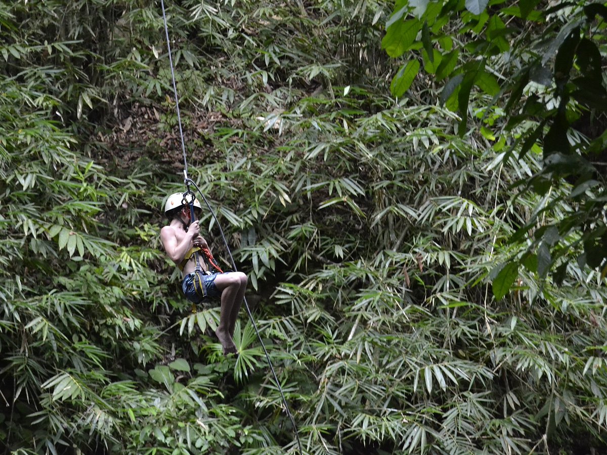 Uvita Paradise Adventures Zip Line