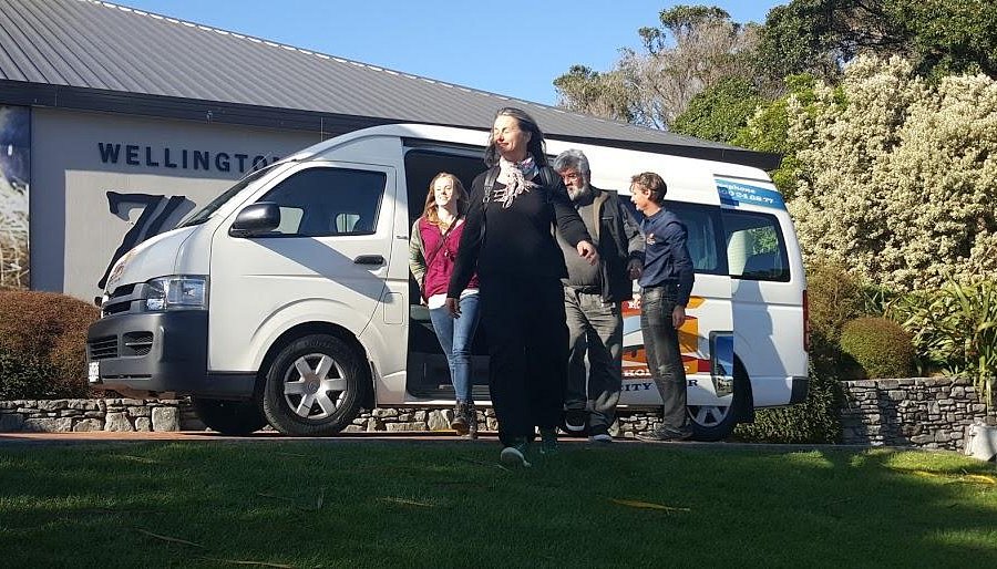 Wellington Hop On Hop Off Guided Tours