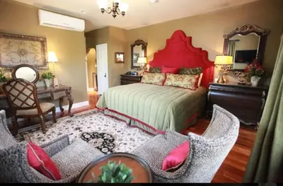 The Campbell Hotel