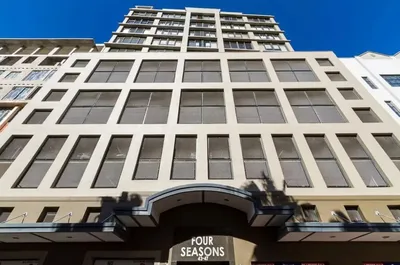 1110 Four Seasons
