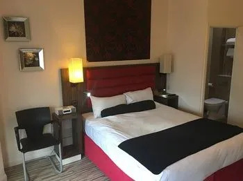 Simply Rooms & Suites