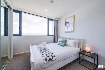 Gold Coast Broadbeach Holiday 2bed2bath Walk to Beach+parking Qbr004