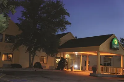 La Quinta Inn by Wyndham Omaha Southwest