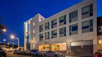 GLō Best Western Brooklyn NYC