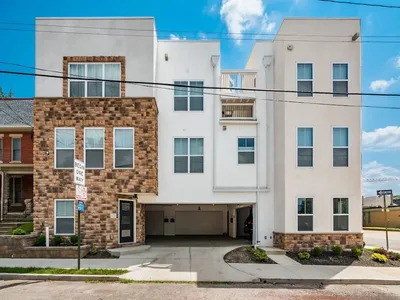 Brand New Lux 18 Beds w 2 Hot Tubs - Short North