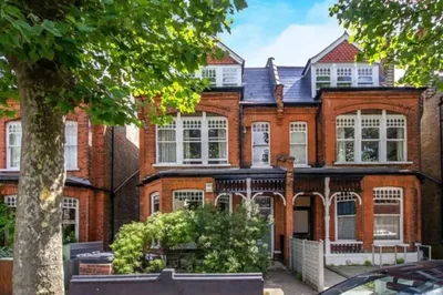 Modern Victorian Gem in Muswell Hill, North London
